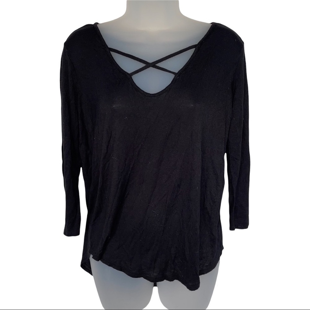 Mudd Black 3/4 Length Sleeve Criss Cross Top Shirt